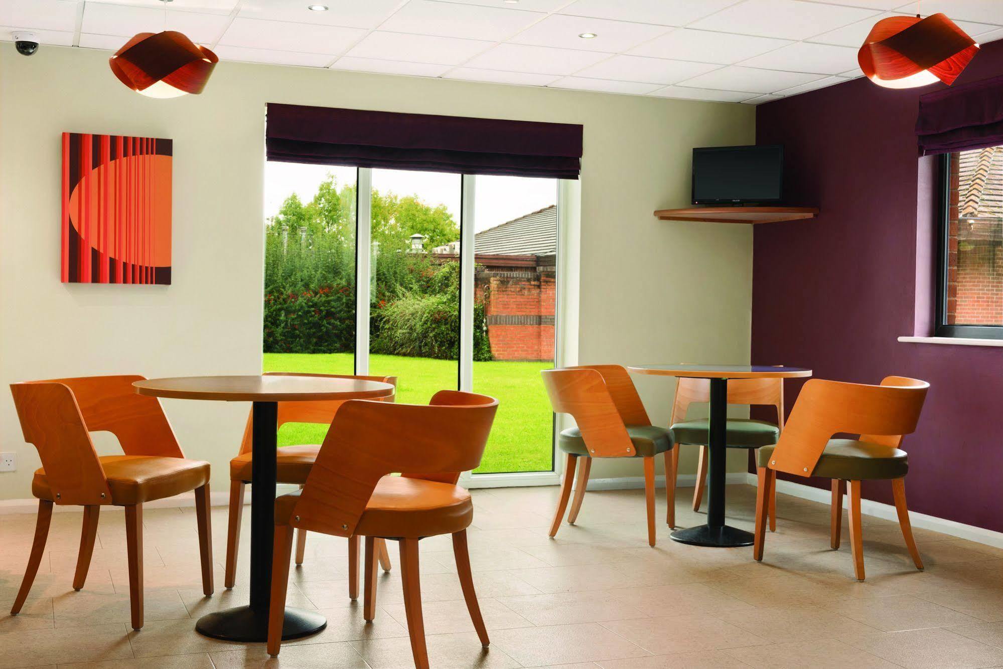 Days Inn Warwick Northbound M40 Ashorne Екстер'єр фото